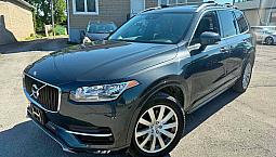 2017 Volvo Xc90 T6 Momentum / Two Keys / Panoramic Sun Roof / Cl