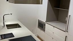 Condo De Luxe: 4 ½ Au 17E Étage Avec Vue. Dispo Dès Juin!