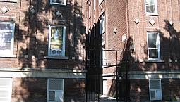 480 Langside - 2 Br - Available Oct 1St