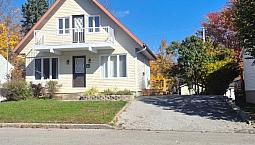$409,000 - 1 1/2 Storey For Sale In Loretteville