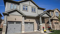 Luxury 3 Bedroom Executive Suite Apartment In Orillia
