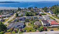 15554 Cliff Avenue White Rock, British Columbia