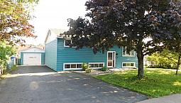 Dartmouth Bungalow With In-Law Suite/4Beds/2Baths - Video Tour!