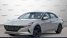 2023 Hyundai Elantra Preferred Tech | Sunroof | Bluelink | 2