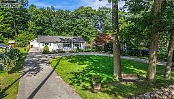 1811 Tiny Beaches Road S Tiny, Ontario