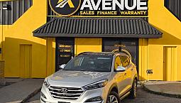2018 Hyundai Tucson Luxury- -Backup Camera! Heated Seats!