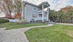 1 080 000$ - Duplex À Vendre À Brossard