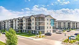 Pet-Friendly Three Bedroom Two Bath With In-Suite Laundry For Re