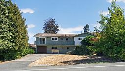 5 Bedroom Home Located In Beautiful Cilaire Neighbourhood