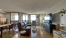 $319,500 - Condominium For Sale In Gatineau (Hull)