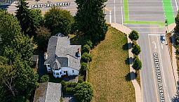802/808 3Rd Street North Vancouver, British Columbia