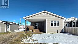 82 Bond Street Wabush, Newfoundland & Labrador