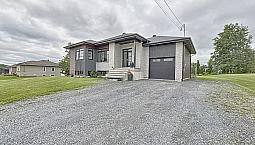 550 000$ - Bungalow À Vendre À East Angus