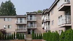 3 Bedroom Apartment For Rent - 535 & 555 Shaw Avenue