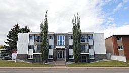 11010 82 Street - Renovated 2 Bdr - Walk To Lrt