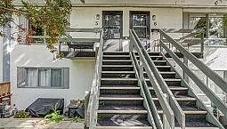 5 1120 Dorchester Avenue Winnipeg, Manitoba