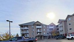 Highpark - 1 Bedroom + Den Apartment For Rent