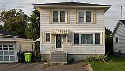 3 Bed / 1 Bath Home In Sault Ste. Marie, On – $2,199/Month + Uti