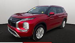 2024 Mitsubishi Outlander Se | 7 Passenger Seating