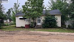 211 2Nd Street E Lafleche, Saskatchewan
