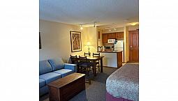 2050 Summit Drive Unit# 210 Panorama, British Columbia