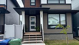 3 Bed - 2 Bath Main Floor Suite Rosewood