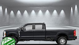 2024 Ford F-350 Super Duty Lariat - Leather Seats