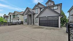 7 3363 Horn Street Abbotsford, British Columbia