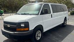 2013 Chevrolet Express 3500 15 Passenger Van