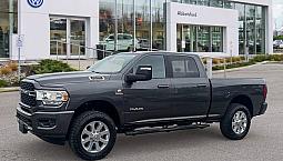 2023 Ram 3500 Big Horn | Backup Camera | Screen Display