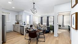 Beautifully Designed And Modern Suites With The View At Secord |