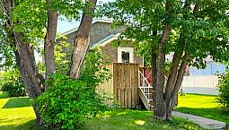 ***Legal Suite**** Open House, 12 Noon - 2Pm, Sat, July 18Th.