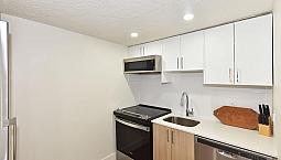 101- 160 Dowling Avenue Toronto Ontario M6K 3A6