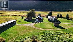 13226 Highway 31 Meadow Creek, British Columbia