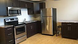 Nov/dec 1st $1850 Inc At 385 Woolwich St