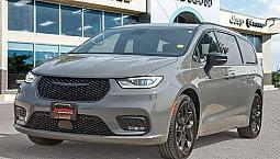 2025 Chrysler Pacifica Limited | Heated Front Seats
