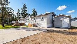 119 Railway Avenue Kinistino, Saskatchewan