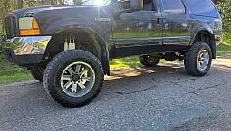**** Reduced **** Ford Excursion $25,000 In Extras ****