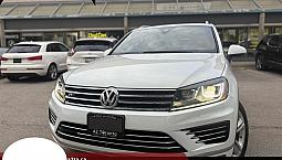 2015 Volkswagen Touareg 4Dr V6 Execline