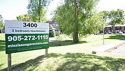 Spacious Three Bedroom + Den Townhouse For Rent