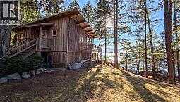 811 Canso Rd Gabriola Island, British Columbia