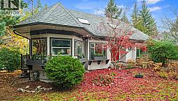 647 Tamarack Dr Qualicum Beach, British Columbia