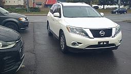 2015 Nissan Pathfinder S ***1 Year Warranty Included***