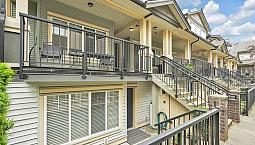 125 13958 108 Avenue Surrey, British Columbia