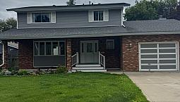 5 Bedroom House Near School