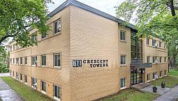 Crescent Towers - 1 Bed 1 Bath Apartment For Rent