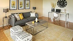Apartment For Rent: 2 Bedroom B - Parkway Towers