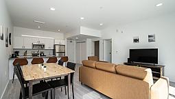 Modern 1br/1.5bath In North Kildonan