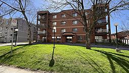 $349,000 - Condominium For Sale In Ste-Foy