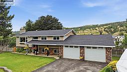 285 Huckleberry Place Kamloops, British Columbia